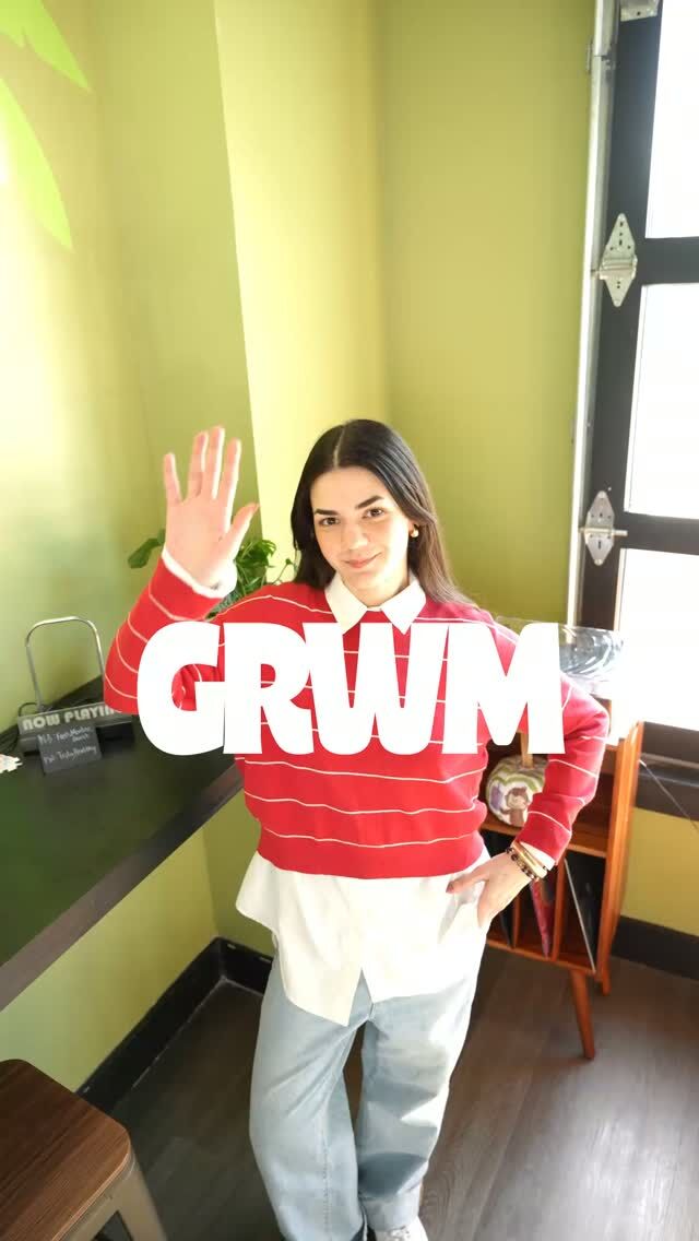 The shake pays for the merch 🐒🎁
Here's how it works:
⭐ Every visit earns you points
💸 Points convert into real rewards
👕 Stack enough and score Fresh Monkee merch
The more you show up, the better it gets 💚🧋