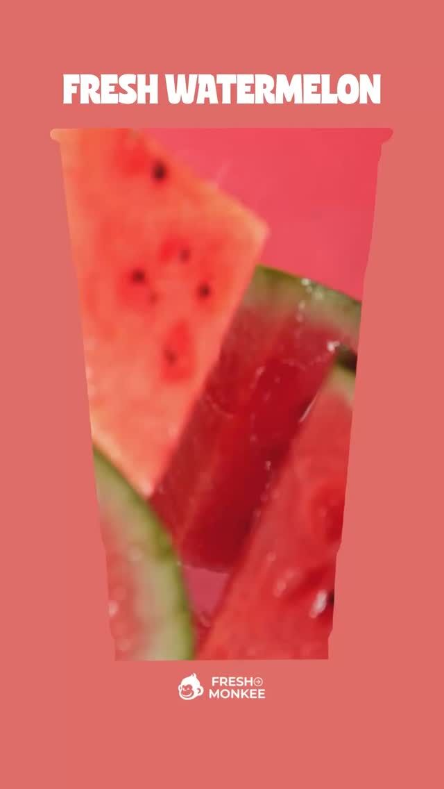 Taste Summer in a cup: juicy watermelon, fresh strawberry and zesty lime 🍉🍓🍋 
Note: Not extra sugar added 😉